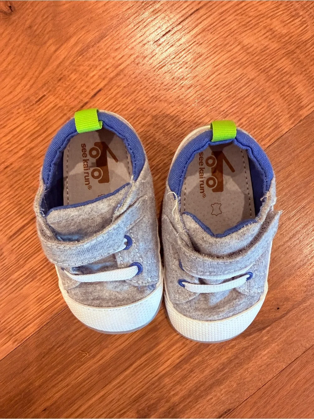 SEE KAI RUN | Stevie II First Walker Trainer in Gray Jersey/Lime